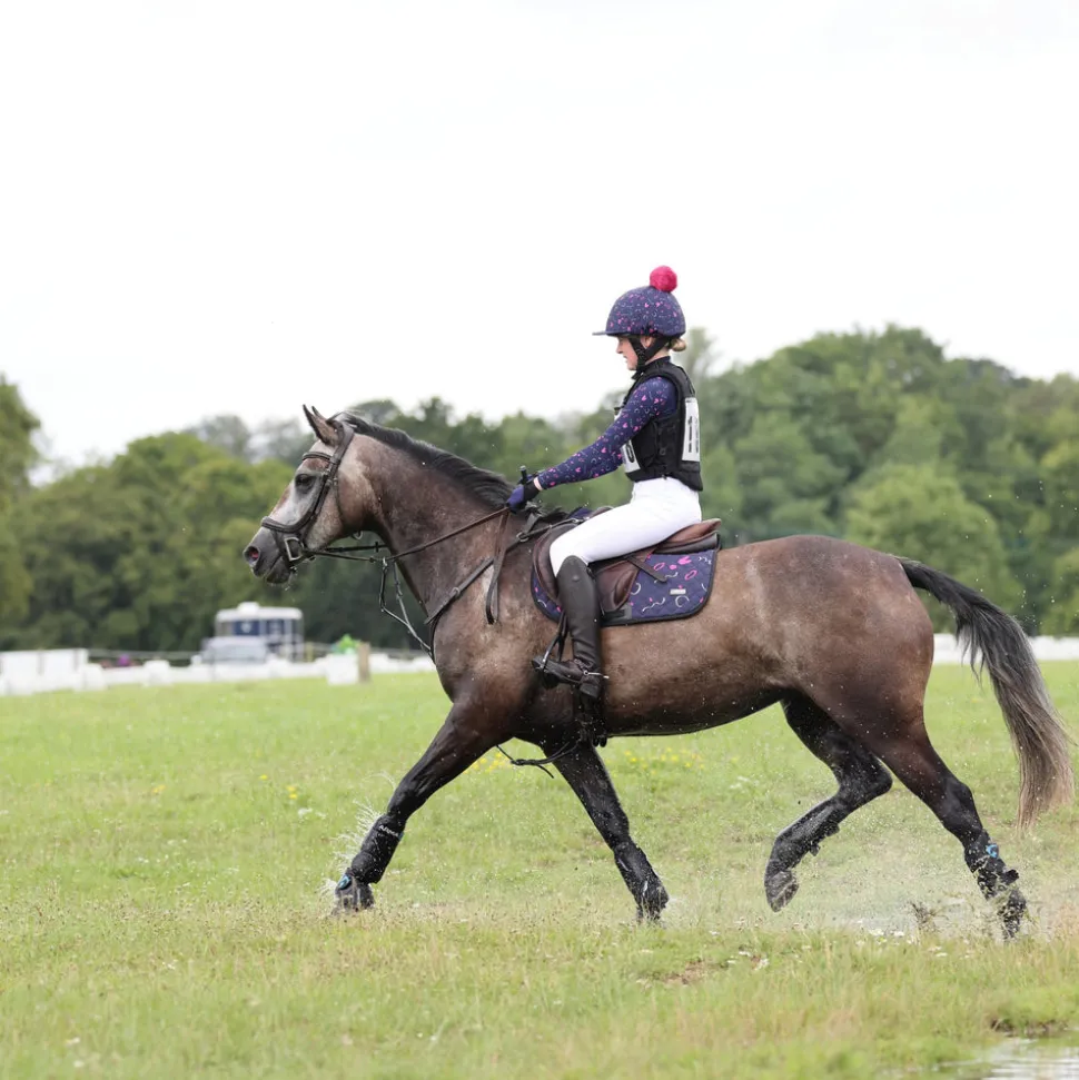 Aubrion Hyde Park Saddlecloth - Young Rider